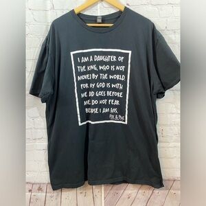 Anvil Womens Size Medium Daughter of A King Black Graphic Tee